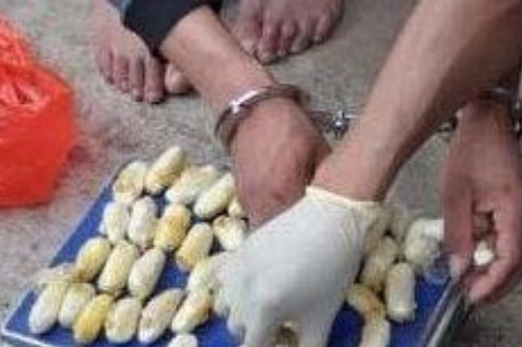 重庆16岁少年为挣快钱
