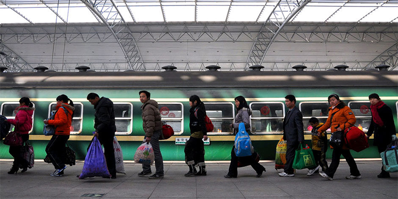 春节假结束返程上班,各地客流量达到高峰值