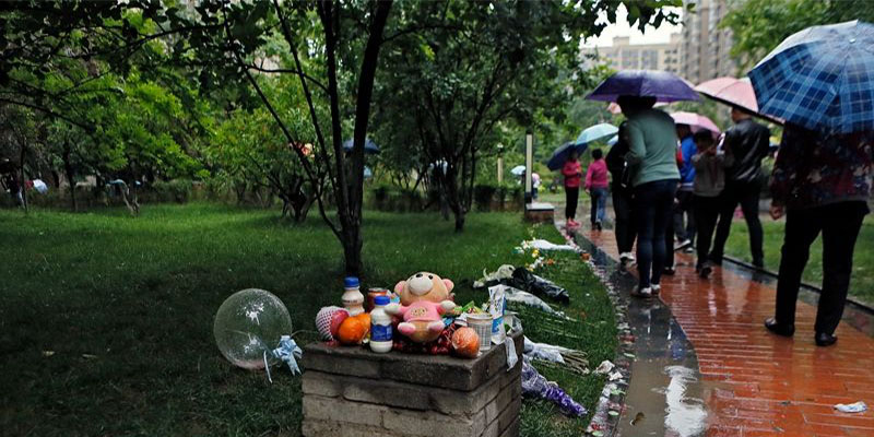 与男孩被杀嫌犯指现场相关的文章