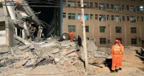 广州惠州楼房倒塌,该建筑还处在施工状态中