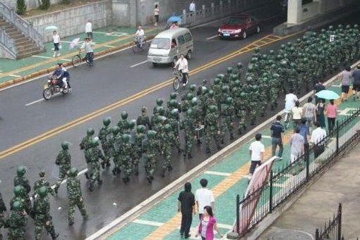 秦卫江砸店时间是真的吗?秦卫江为什么要砸店