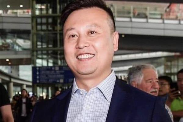 华夏李君殴打员工