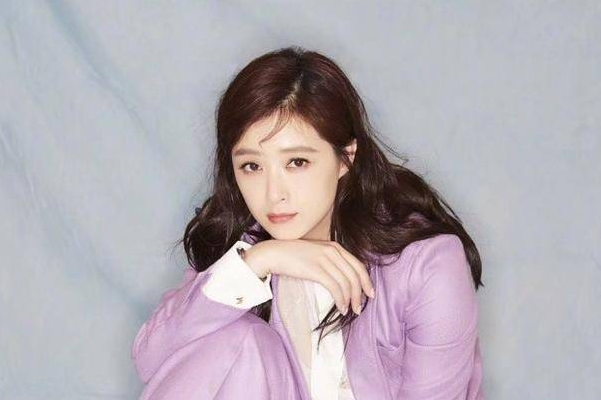 与杨紫祝福蒋欣相关的文章