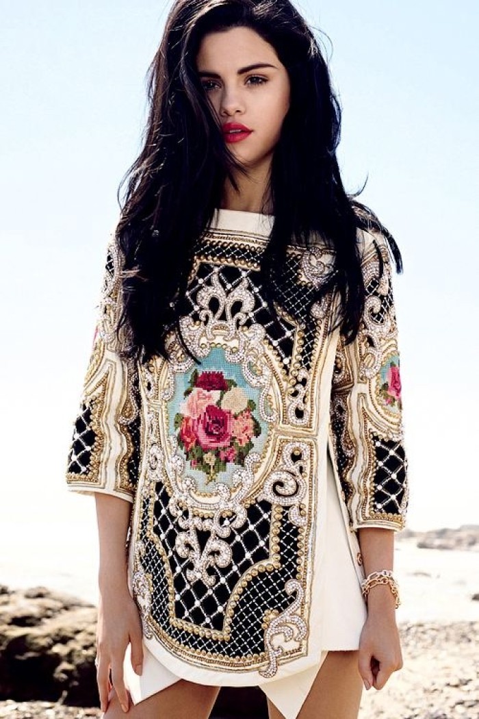 赛琳娜退出社交网络,她想要更好地享受当下的生活