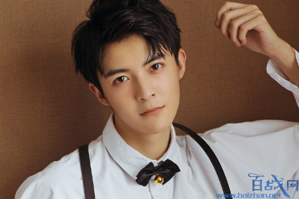 管栎父母是聋哑人吗?管栎家庭背景资料介绍