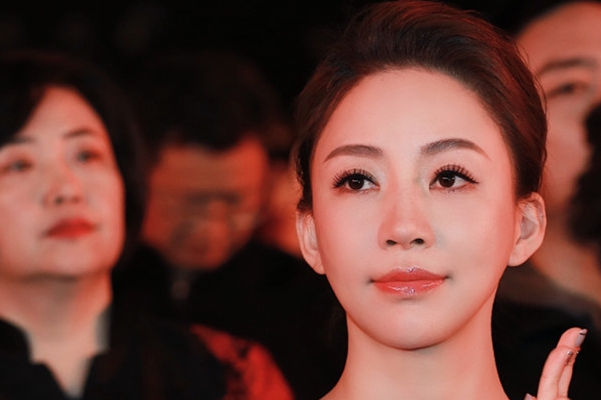 九球天后潘晓婷