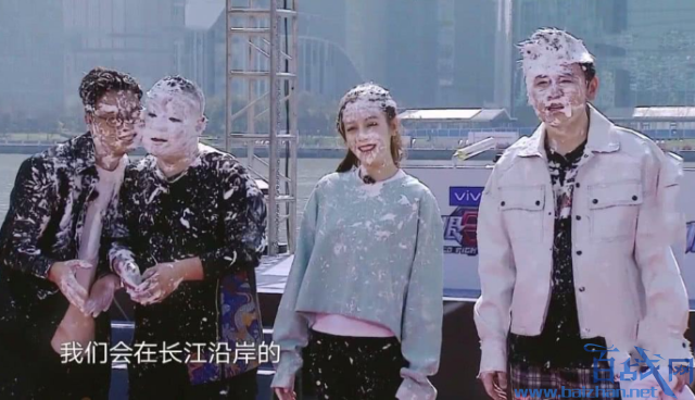 ��������ս5����ָ��Ϯ���桶���С� ʼĩ���������ع�